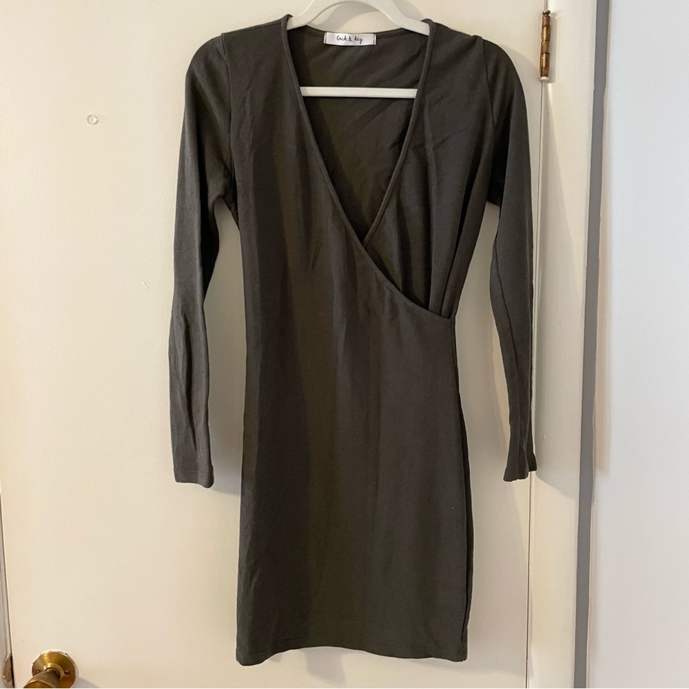 Lock & Key Olive Green Sweater Dress ✨NEVER WORN✨